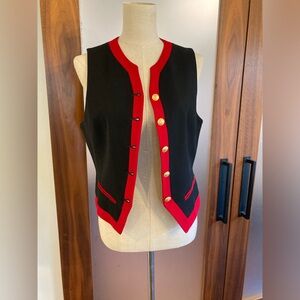 Classique Entier wool vest. Med